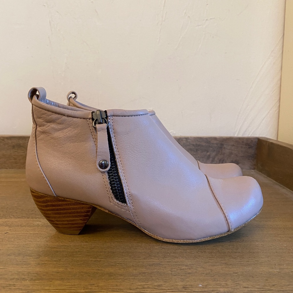 “All Black” Italian leather booties. Size 35